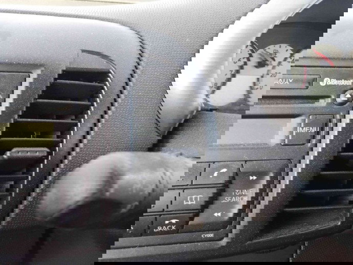 Grila aerisire centrala OEM Nissan Micra 1.2 2003-2010