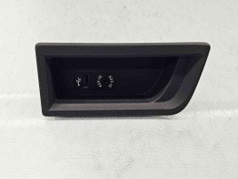  Conector auxiliar USB Bmw 1 (F20) [Fabr 2011-2017] 584507-10