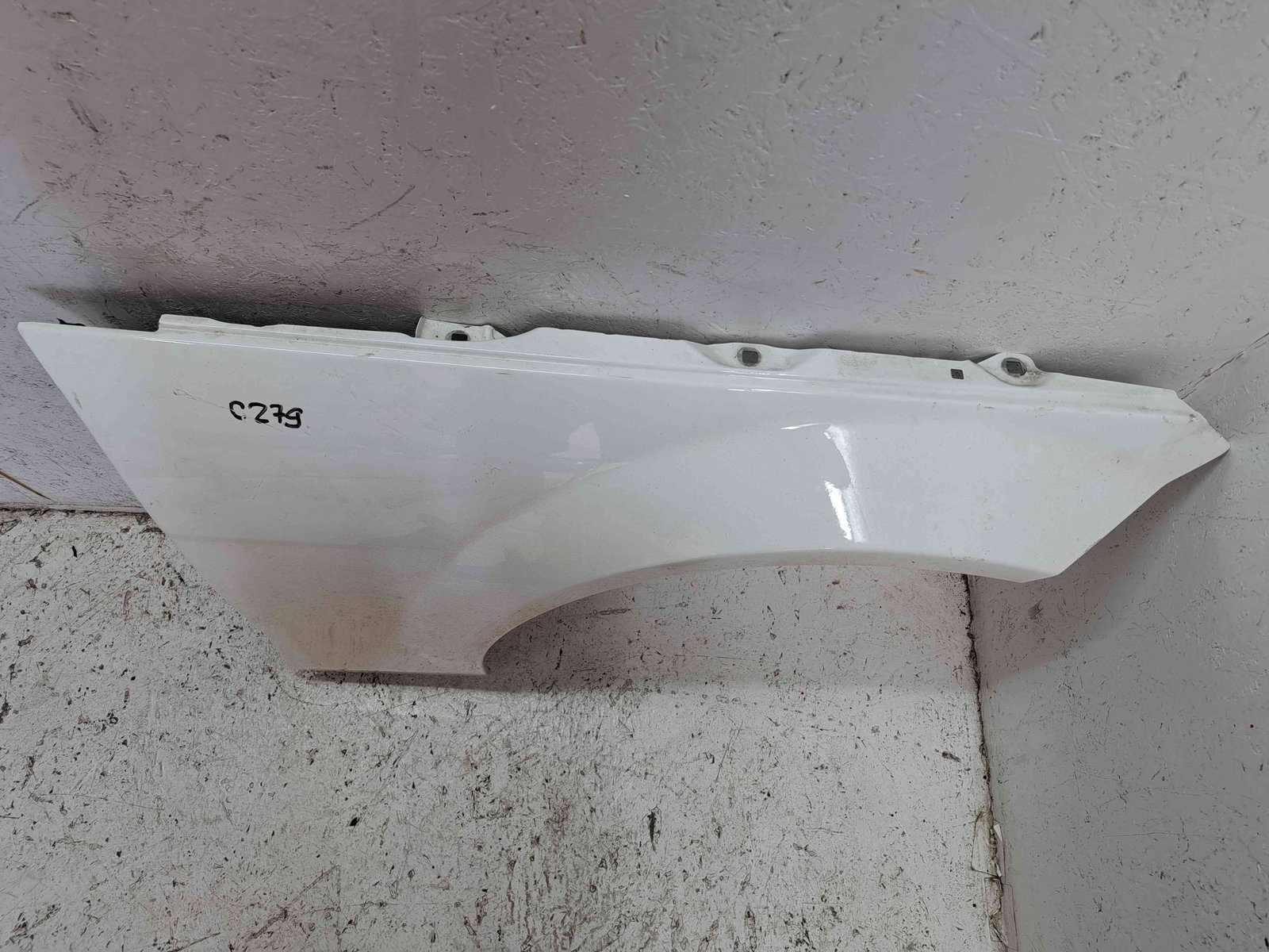 Aripa dreapta fata Mercedes Clasa C Coupe (C204) Facelift AMG [Fabr 2011-2015] 149 Alb Polar - imagine 3