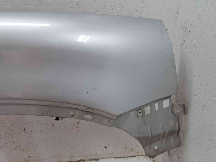 Aripa dreapta fata Volvo XC90 [Fabr 2002-2014] SILVER