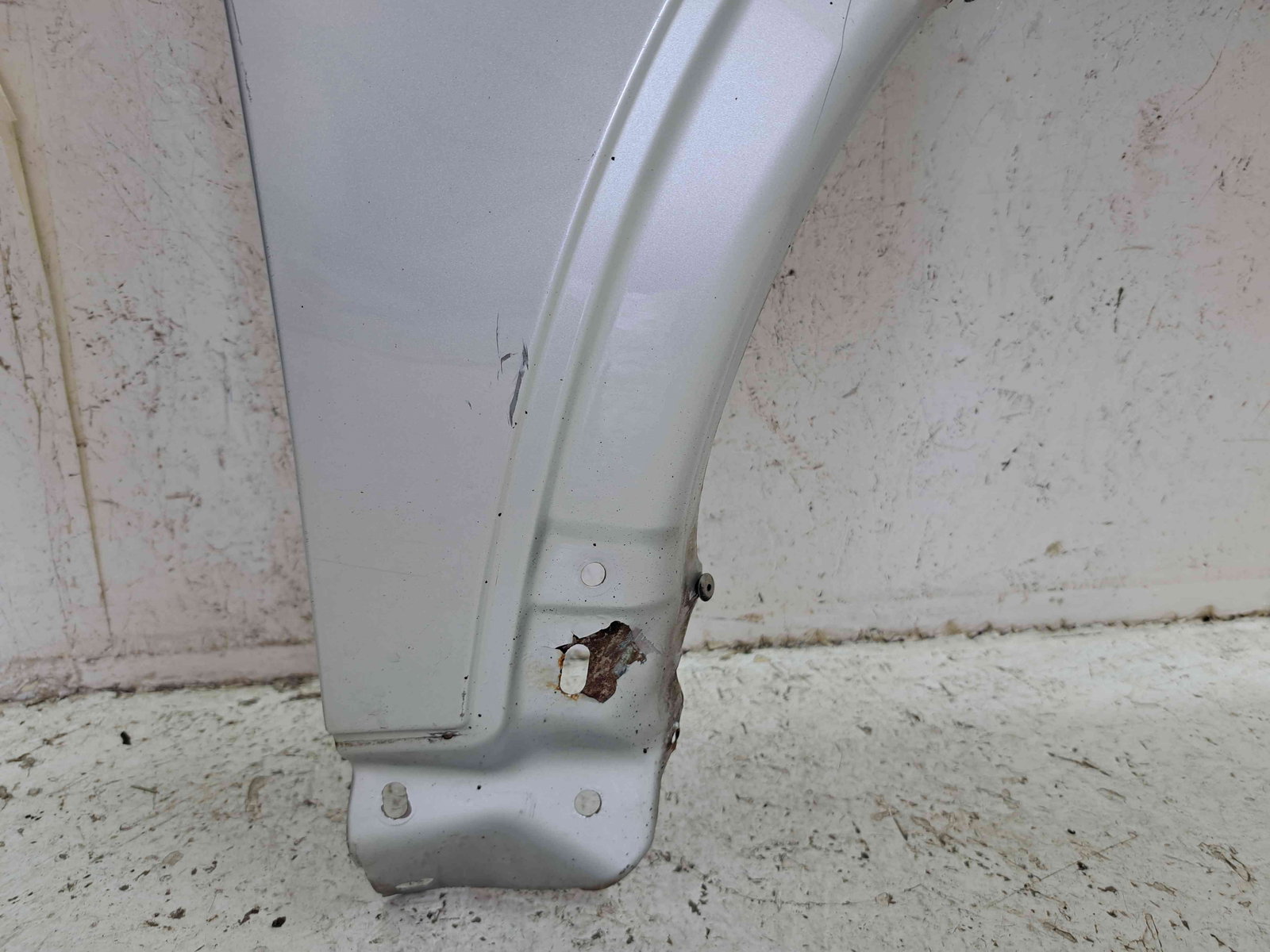 Aripa dreapta fata Volvo XC90 [Fabr 2002-2014] SILVER - imagine 5