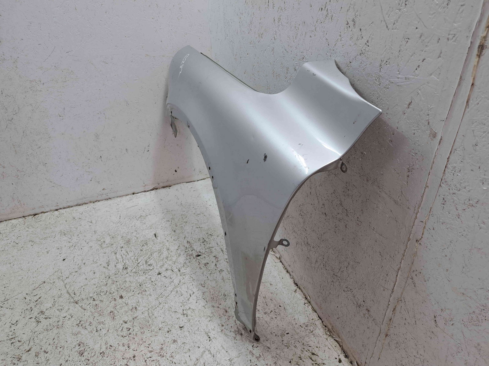 Aripa stanga fata Volvo XC90 [Fabr 2002-2014] SILVER - imagine 2