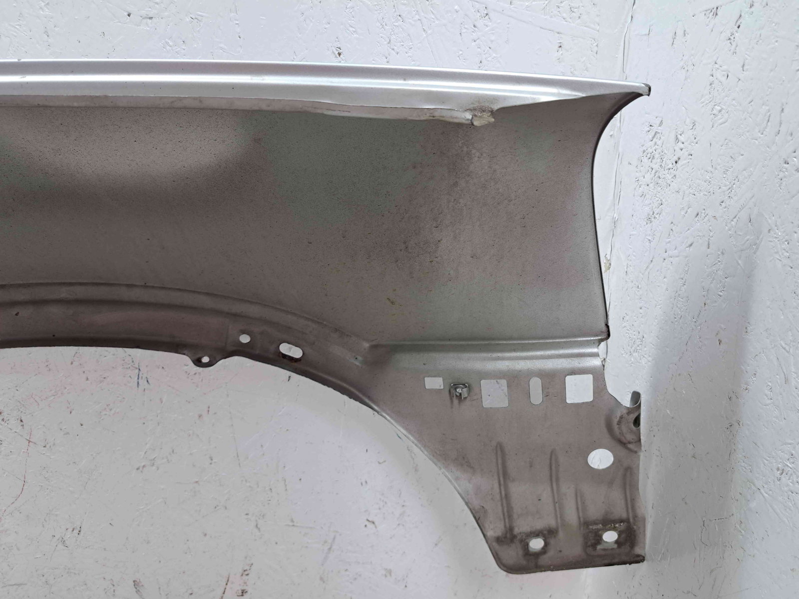 Aripa stanga fata Volvo XC90 [Fabr 2002-2014] SILVER - imagine 10