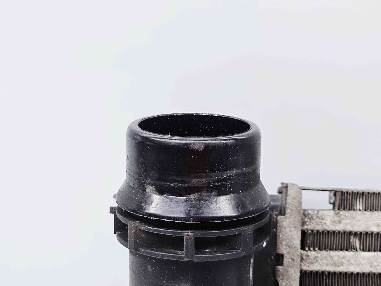 Radiator intercooler Dacia Sandero 2 Stepway [Fabr 2012-prezent] OEM 0.9 Benz H4B400 66KW / 90CP - imagine 3