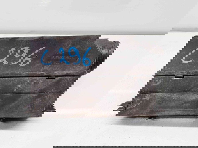 Difuzor captare aer Volkswagen Jetta 4 (162,163) [Fabr 2010-2016] 1K0805962E