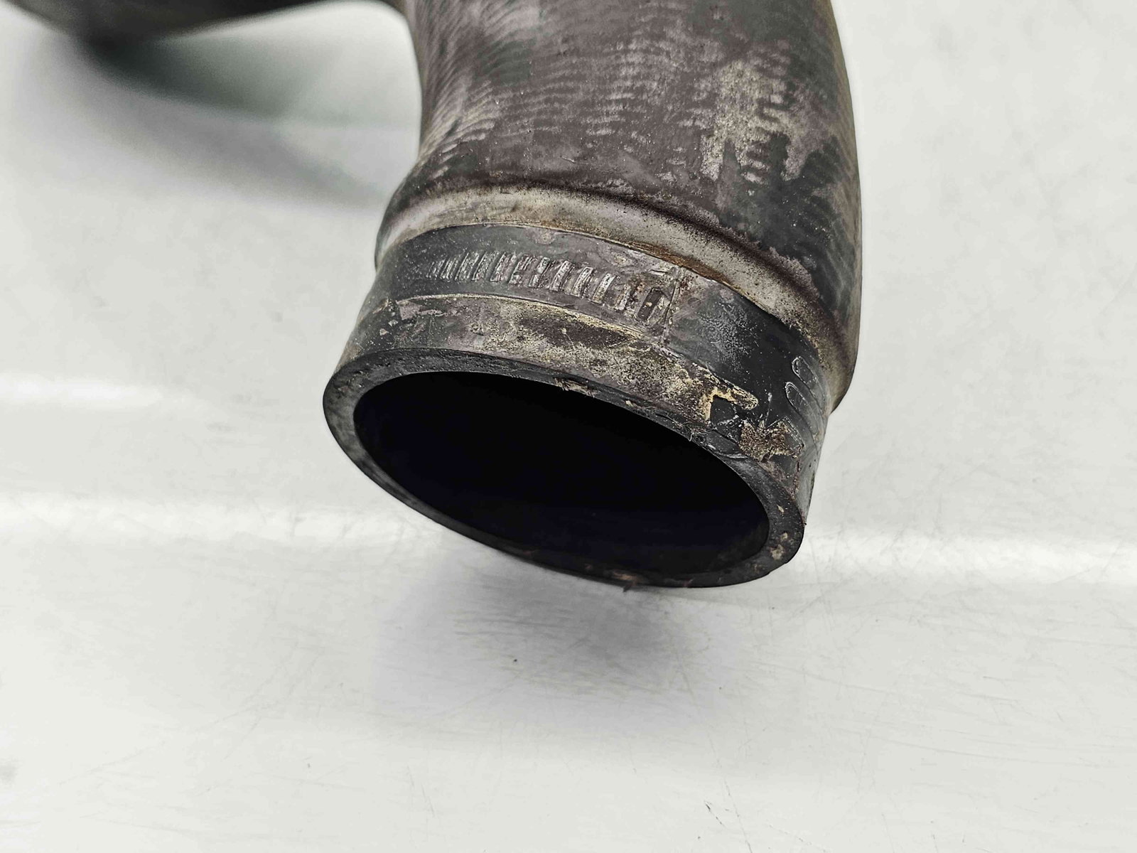 Furtun intercooler Audi A4 (8K5, B8) Avant [Fabr 2008-2015] 8K0145737O 2.0 TDI CAGA 105KW / 143CP - imagine 3