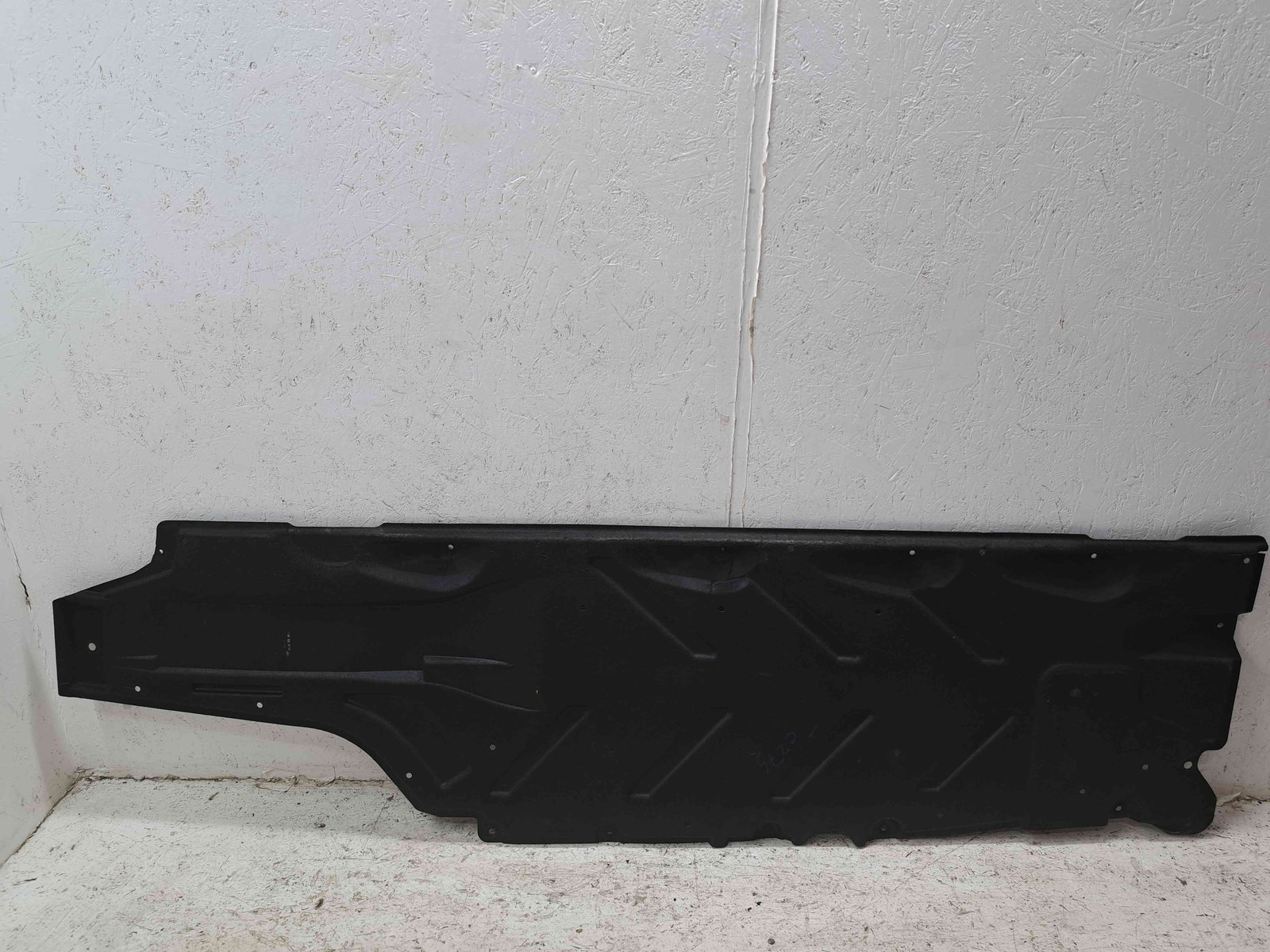 Scut lateral dreapta Mercedes Clasa A (W176) [Fabr 2012-2018] a2466190238 - imagine 1