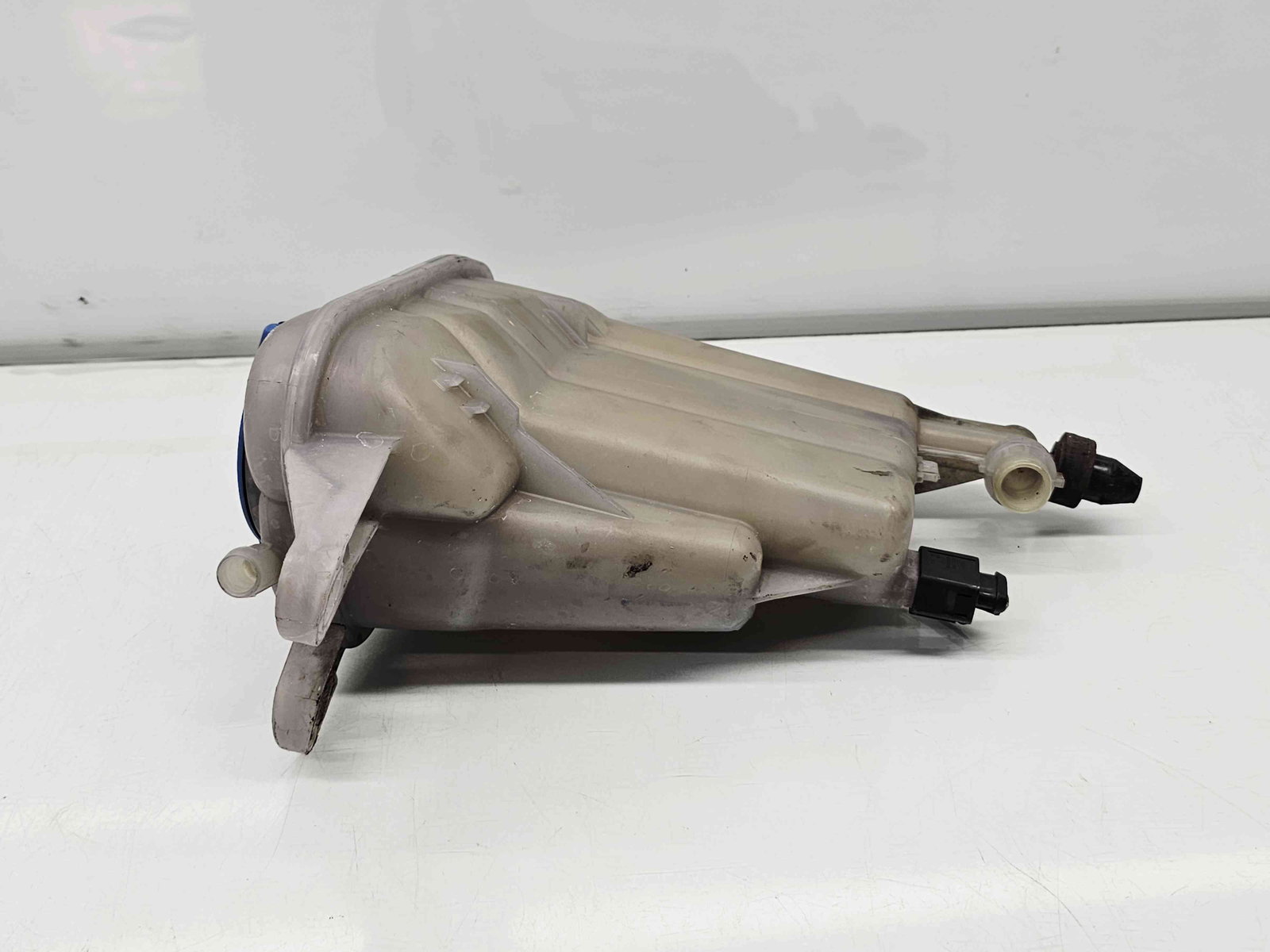 Vas expansiune Audi A4 (8K2, B8.5) Facelift [Fabr 2008-2015] 8K01214030