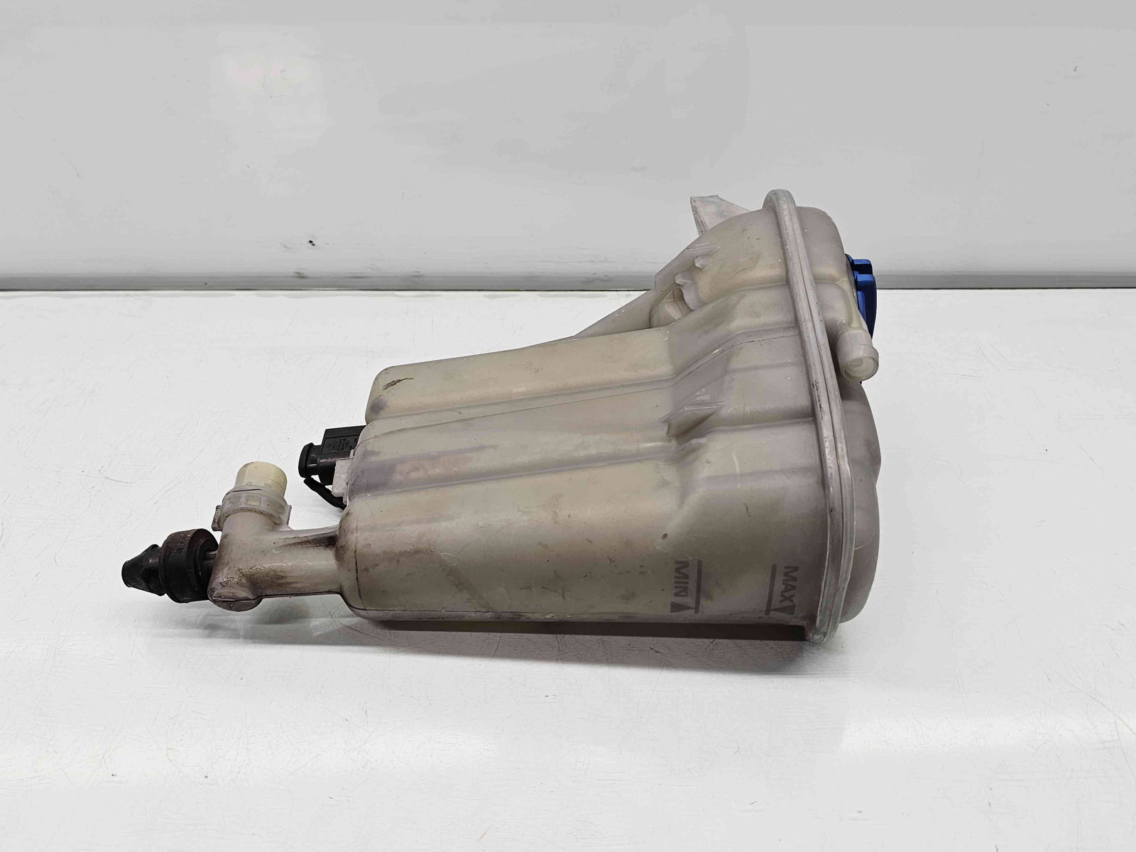 Vas expansiune Audi A4 (8K2, B8.5) Facelift [Fabr 2008-2015] 8K01214030 - imagine 2