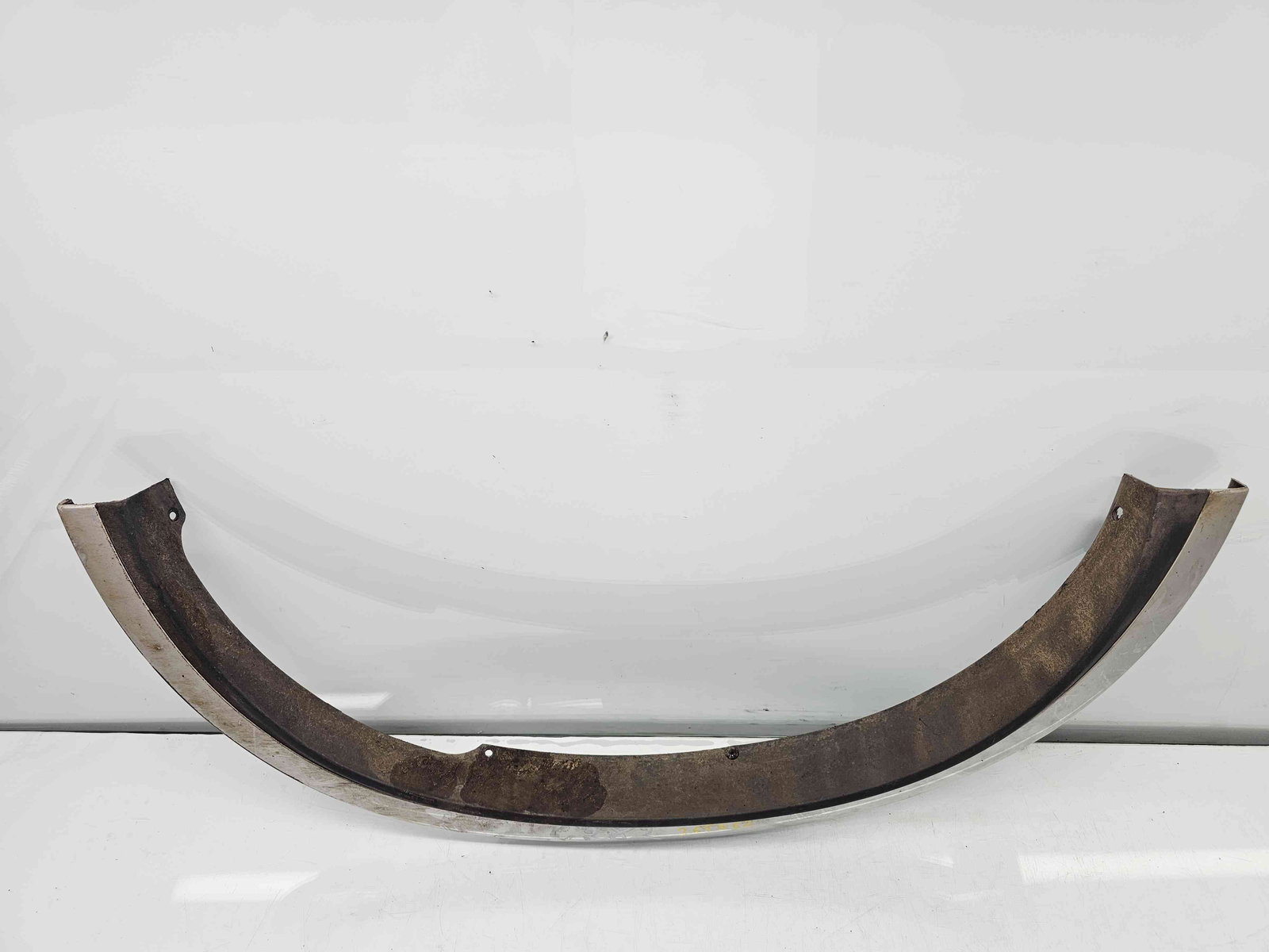 Ornament aripa dreapta spate Volvo XC90 [Fabr 2002-2014] 30779580 - imagine 3