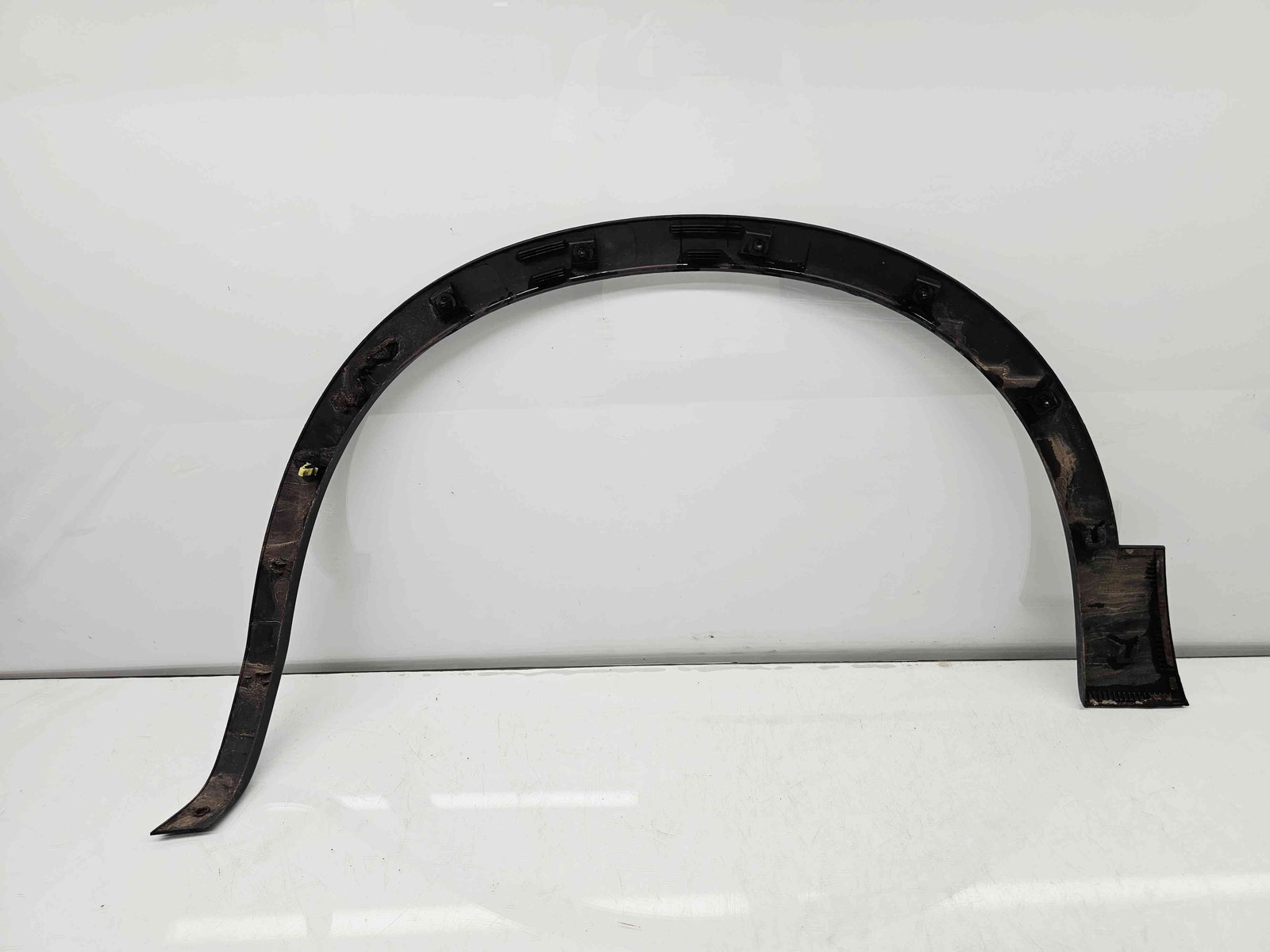 Ornament aripa stanga fata Nissan Qashqai [Fabr 2007-2014] OEM - imagine 2