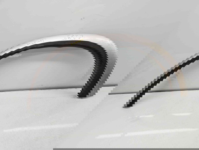 Ornament aripa stanga fata Volvo XC90 [Fabr 2002-2014] 30779577