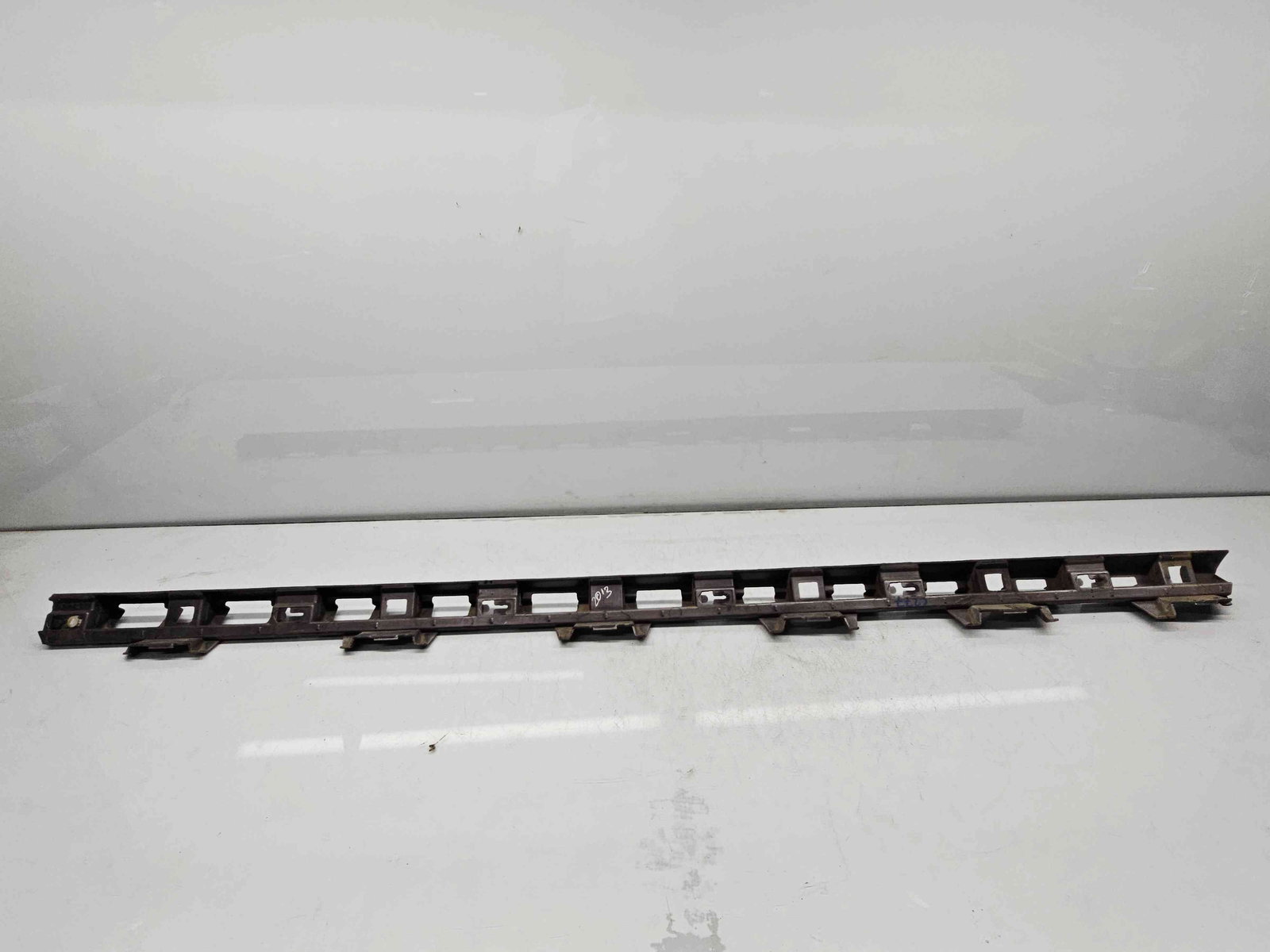 Suport prag stanga Volkswagen Passat B8 (3G2) [Fabr 2015-prezent] 3G0853945C