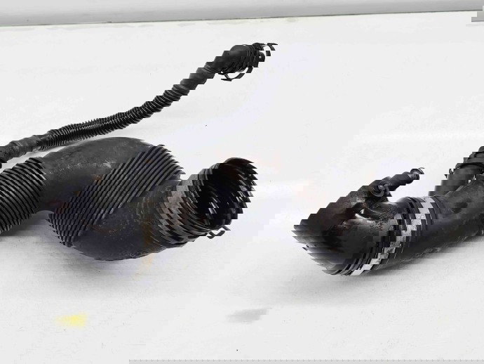 Tub admisie aer Audi A3 Sportback (8PA) [Fabr 2004-2013] 3C0129654M 1.6 TDI CAYC 77KW / 105KW