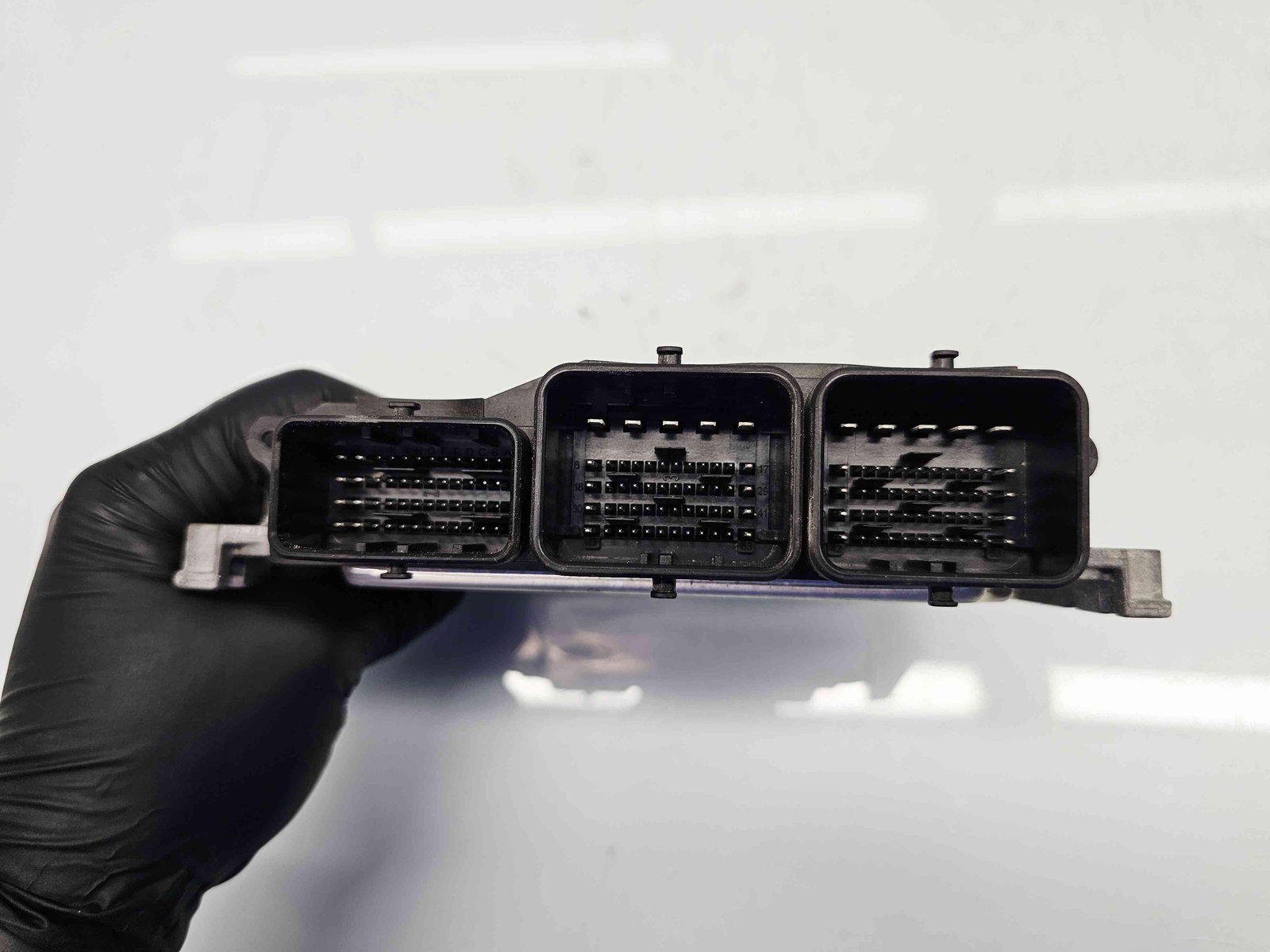 Calculator motor ECU Peugeot 208 [Fabr 2012-2024] 9666729680 1.4 HDI 8HR 50KW / 68CP - imagine 3