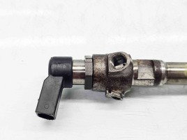 Injector Audi A3 Sportback (8PA) [Fabr 2004-2013] 03L130277B 1.6 TDI CAYC 77KW / 105KW