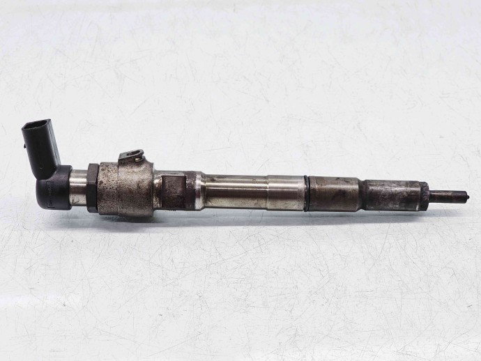 Injector Audi A3 Sportback (8PA) [Fabr 2004-2013] 03L130277B 1.6 TDI CAYC 77KW / 105KW