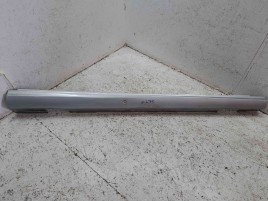 Prag lateral dreapta Mercedes Clasa A (W176) [Fabr 2012-2018] A2466900340