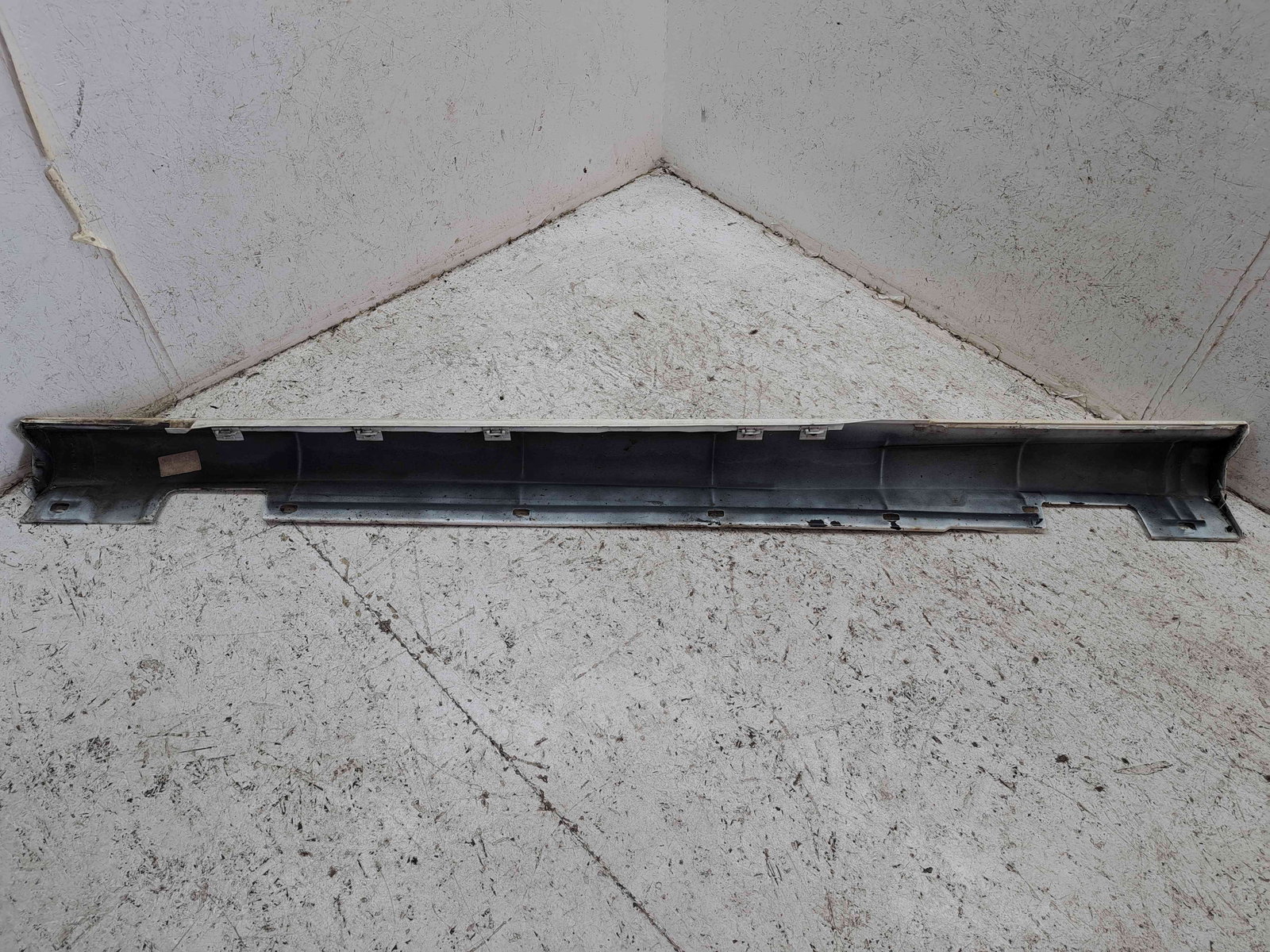 Prag lateral dreapta Mercedes Clasa C Coupe (C204) Facelift AMG [Fabr 2011-2015] A2046902640 - imagine 3