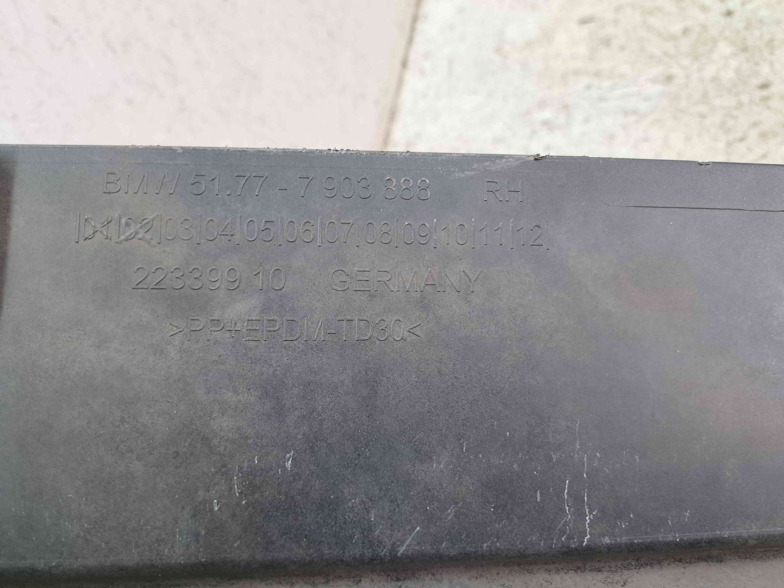 Prag lateral dreapta Bmw 5 Touring (F11) [Fabr 2011-2016] 7903888 - imagine 4