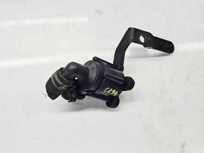 Pompa recirculare apa  AUDI Q3 (8UB) [Fabr 2011-2018] 5N0965561 1.6 TDI CAYC 77KW / 105KW