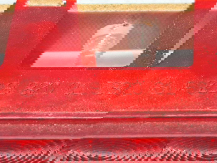 Stop auxiliar Mercedes CLS (C219) [Fabr 2004-2011] A2198200156