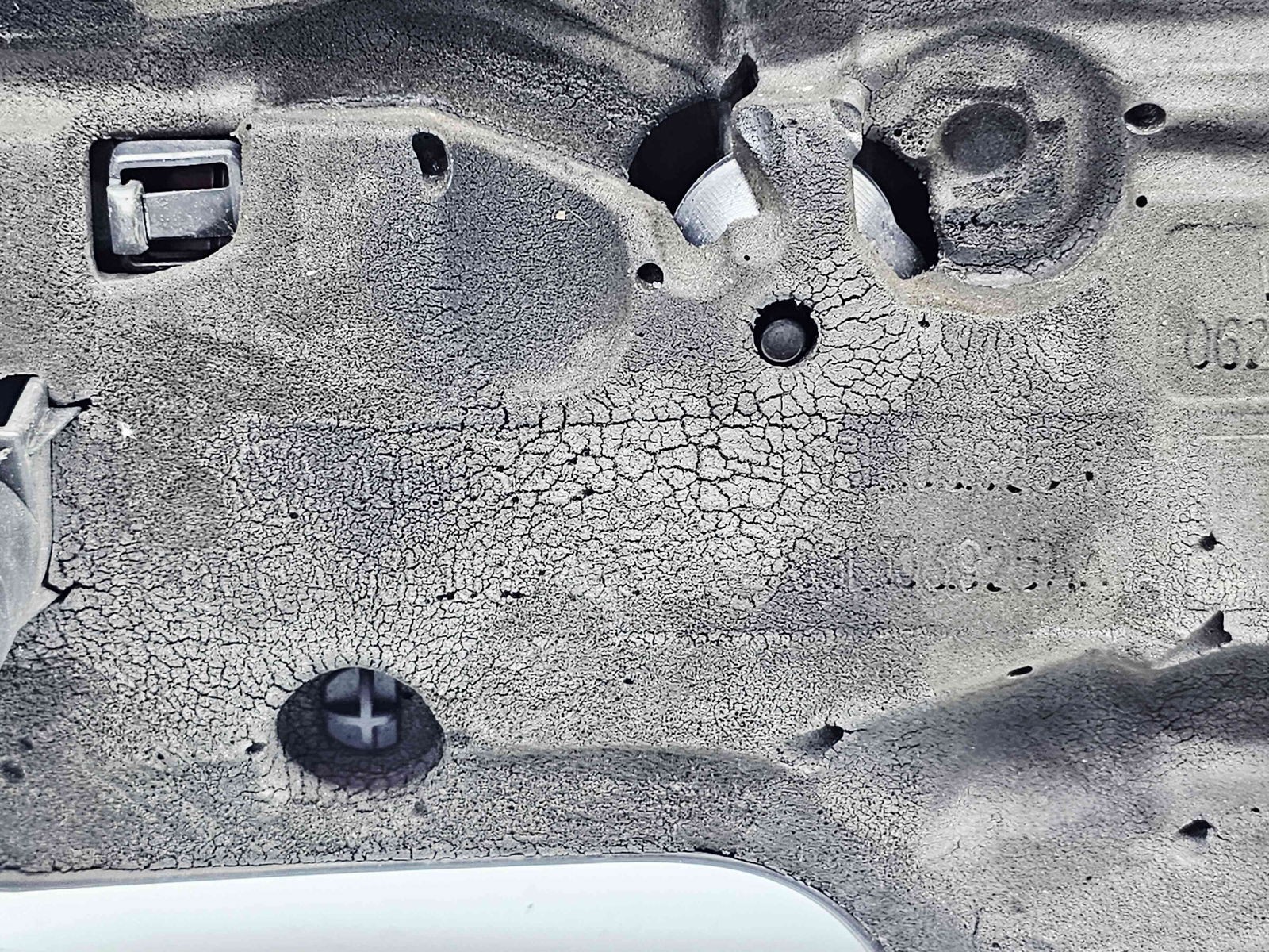 Capac motor Skoda Yeti (5L) [Fabr 2009-2020] 03L103925AA 2.0 TDI CFGB 125KW / 170CP - imagine 2