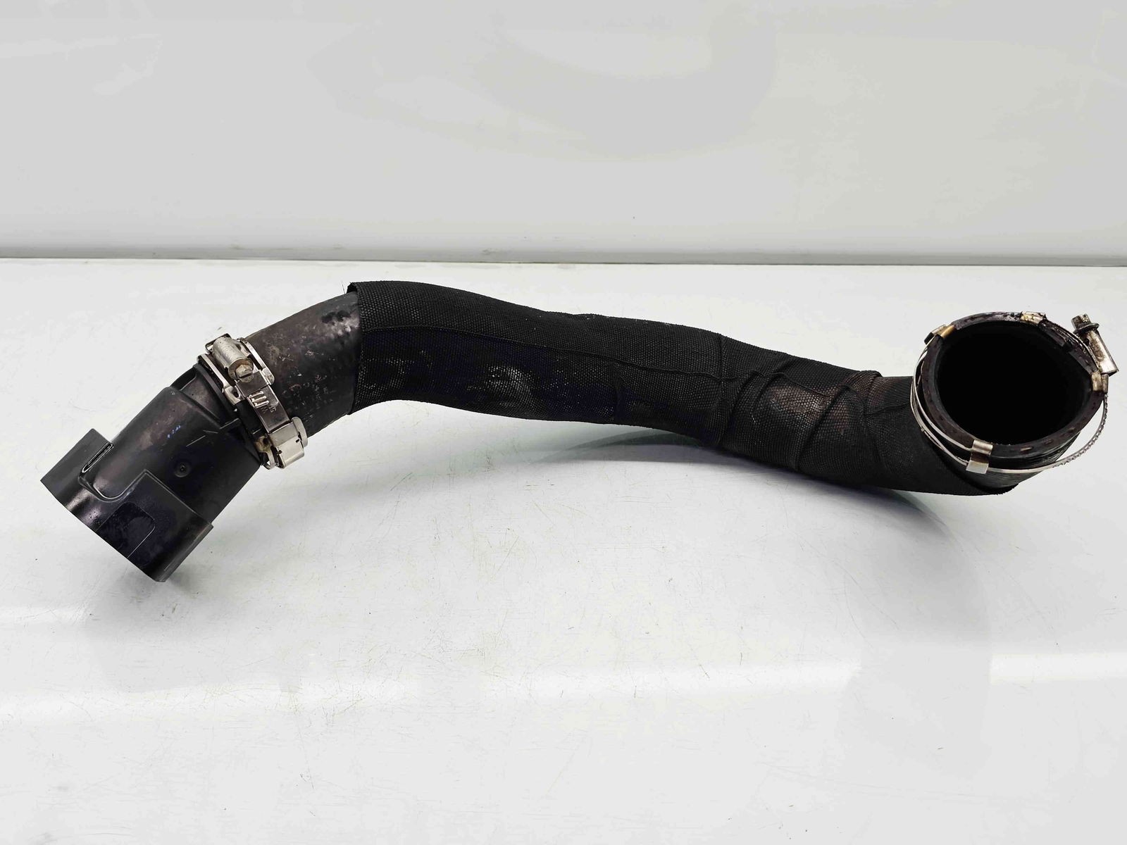 Furtun intercooler AUDI A5 (8T3) [Fabr 2007-2015] 8K0145738AJ 2.0 TDI CJCA 105KW / 143CP - imagine 1