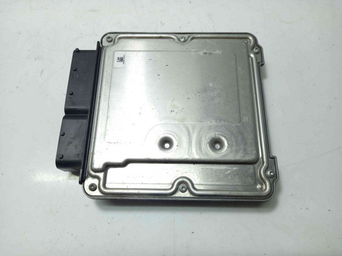 Calculator motor ECU 04L907309B Skoda Octavia 1.6 CLHA 2012-2022