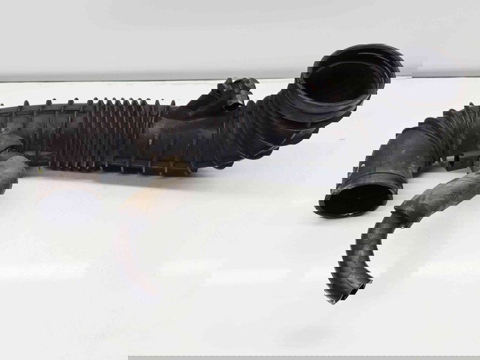 Tub admisie aer Mercedes Vito Autobus (W639) [Fabr 2003-2014] A6395281182 2.2 CDI 646983 65KW / 88CP