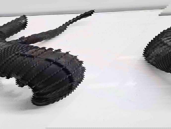 Tub admisie aer Mercedes Vito Autobus (W639) [Fabr 2003-2014] A6395281182 2.2 CDI 646983 65KW / 88CP