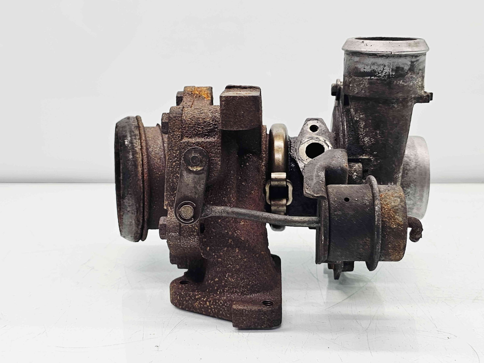 Turbina Mercedes Vito Autobus (W639) [Fabr 2003-2014] A6460960299 2.2 CDI 646983 65KW / 88CP - imagine 3