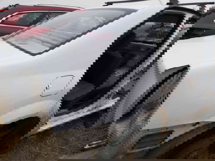 Aripa dreapta spate OEM Dacia Logan 1.2 2004-2012