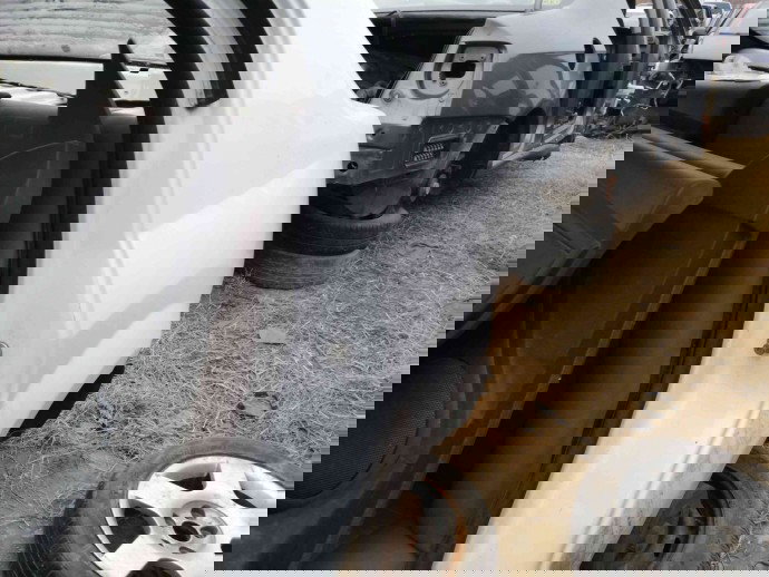 Aripa stanga spate OEM Dacia Logan 1.2 2004-2012