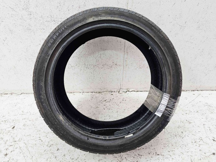 Anvelopa M+S Volkswagen Golf 5 (1K1) [Fabr 2004-2008] 235 / 40 / R19