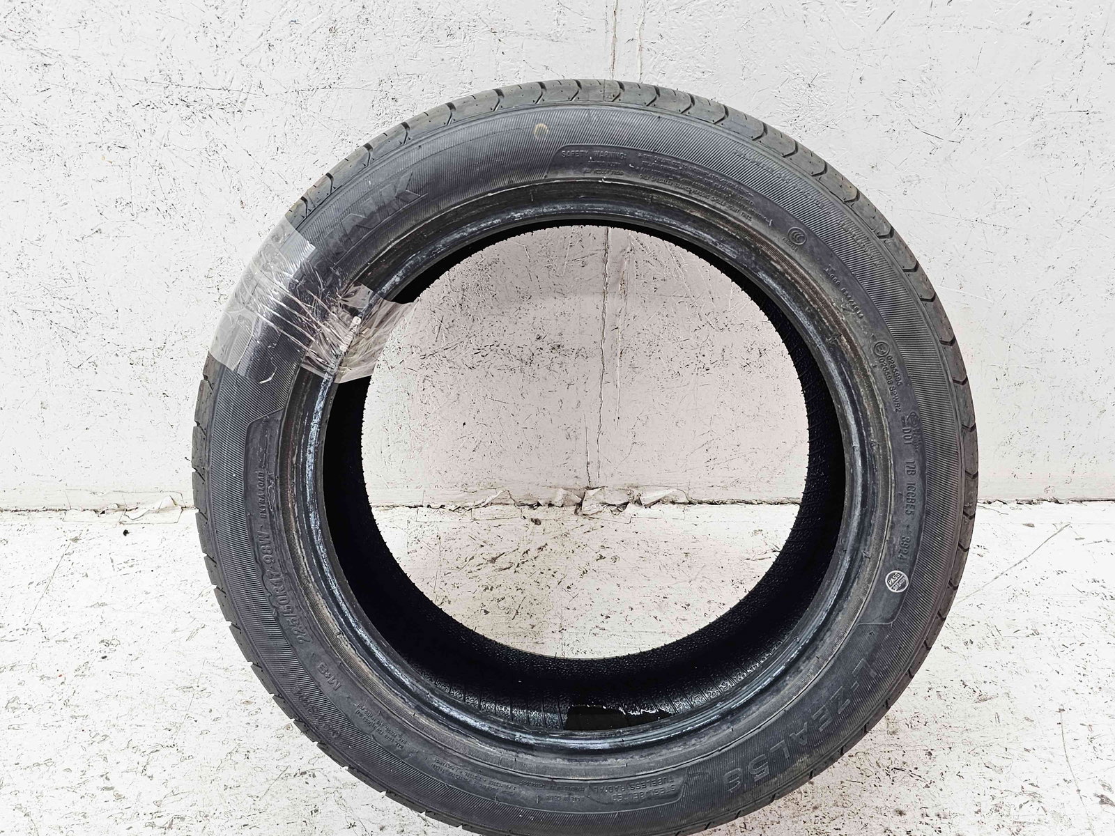 Anvelopa M+S Volkswagen Golf 5 (1K1) [Fabr 2004-2008] 225/50R17 - imagine 1