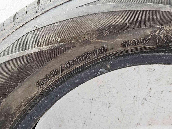 Anvelopa Vara Volkswagen Golf 5 (1K1) [Fabr 2004-2008] 215/60 R16