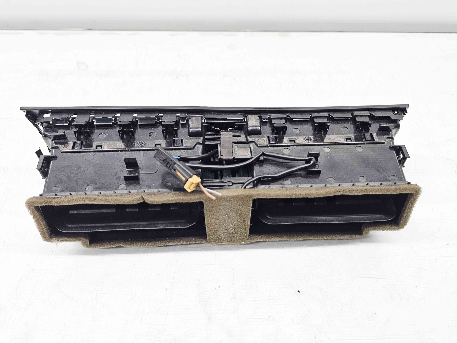 Aceasta este imaginea corespunzatoare acestui obiect