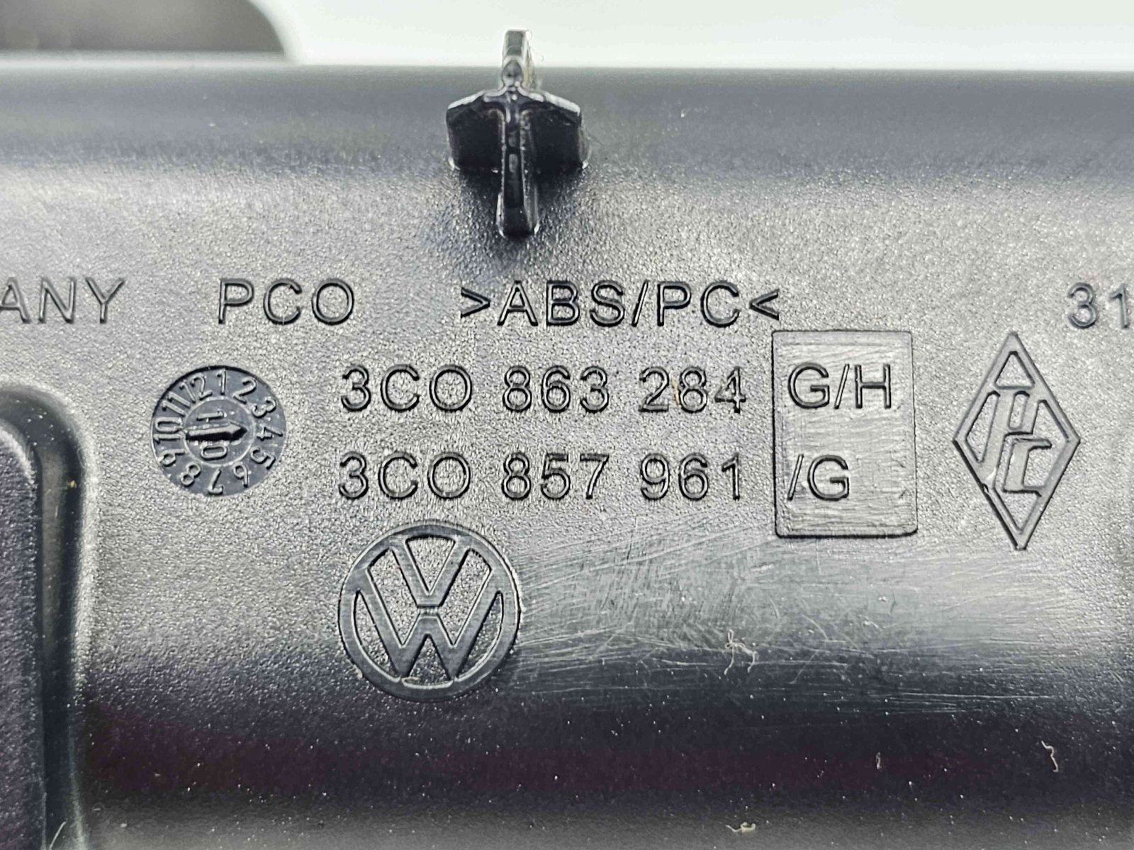 Scrumiera Volkswagen Passat B7 (362) [Fabr 2010-2014] 3C0863284 - imagine 4