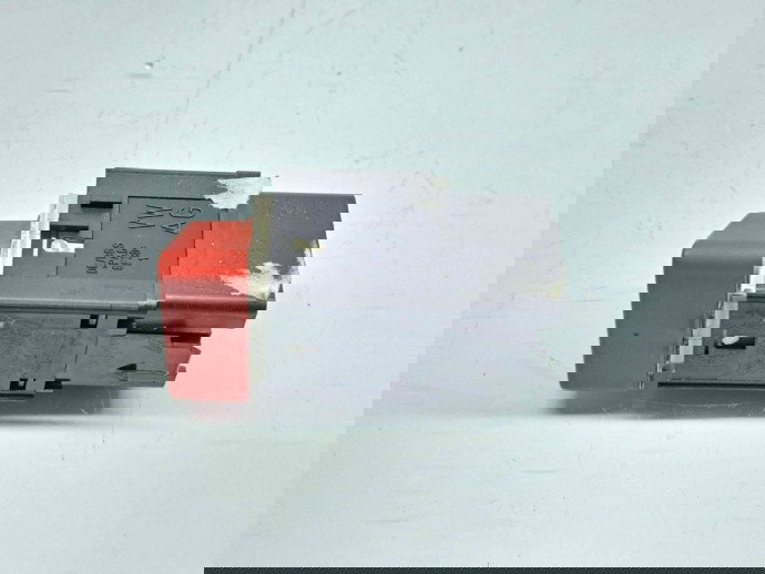  Buton avarii Volkswagen Golf 5 Plus (5M1) [Fabr 2005-2008] 5M0953509A