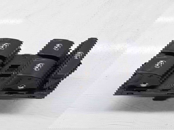  Butoane comanda geamuri sofer  Volkswagen Golf 7 (5G) [Fabr 2014-prezent] 5G0959857D