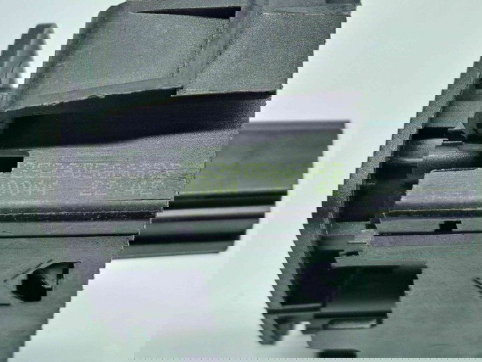  Buton avarii Dacia Logan MCV 2 [Fabr 2013-prezent] 252905668RB