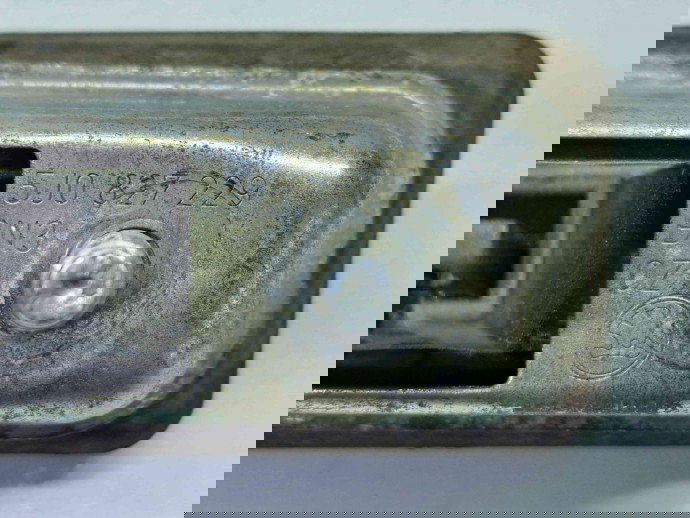  Buton deschidere portbagaj Skoda Roomster (5) [Fabr 2006-2015] 5J0827229