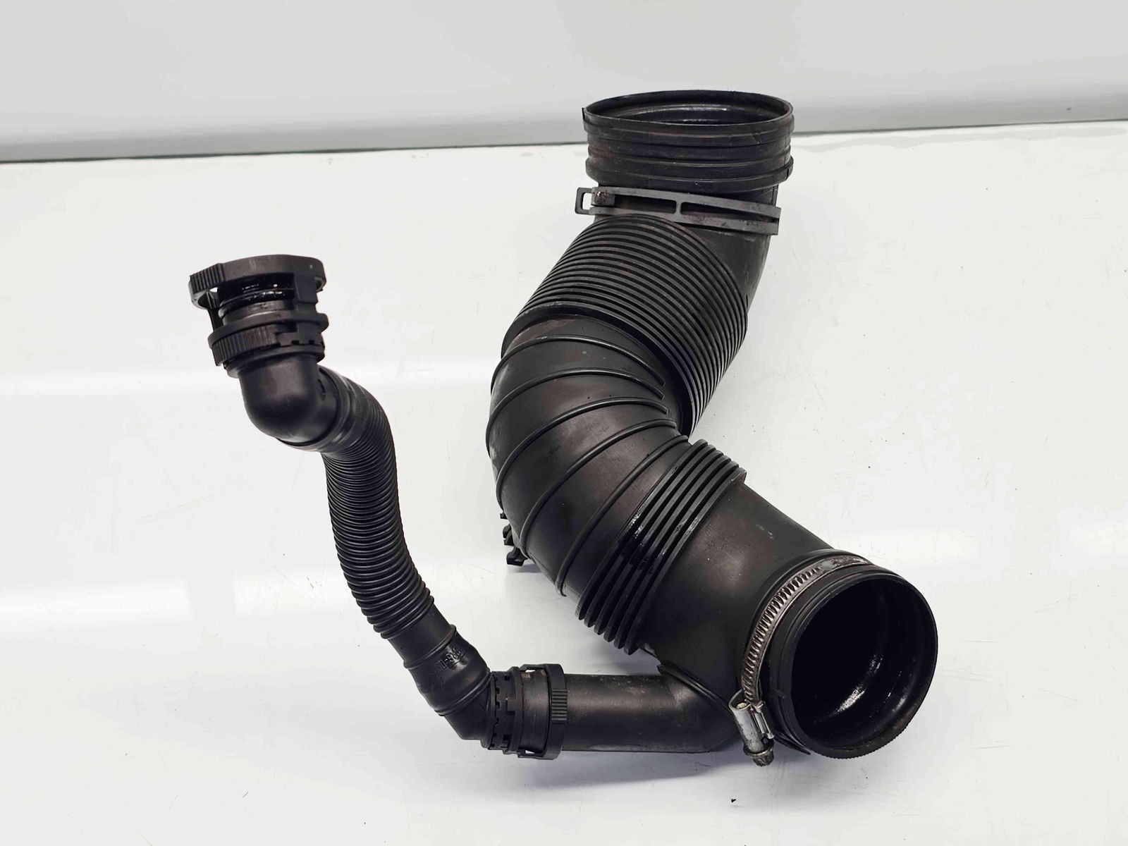 Tub admisie aer Volkswagen Passat B6 (3C2) [Fabr 2005-2010] 3C0129654P 2.0 TDI CFGB 125KW / 170CP - imagine 2