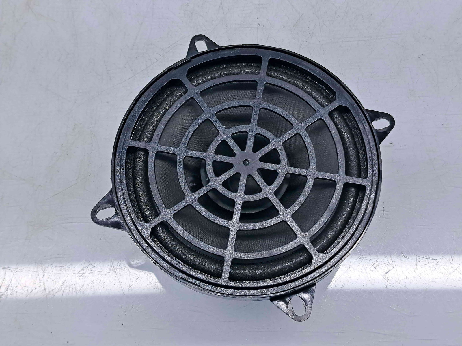 Boxa stanga spate Peugeot 3008 [Fabr 2009-2016] 9665245280 - imagine 1