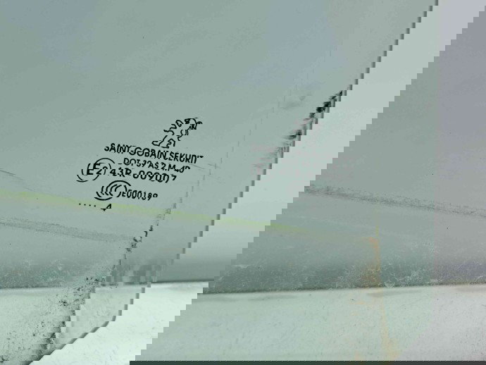 Geam usa dreapta spate Peugeot 3008 [Fabr 2009-2016] OEM