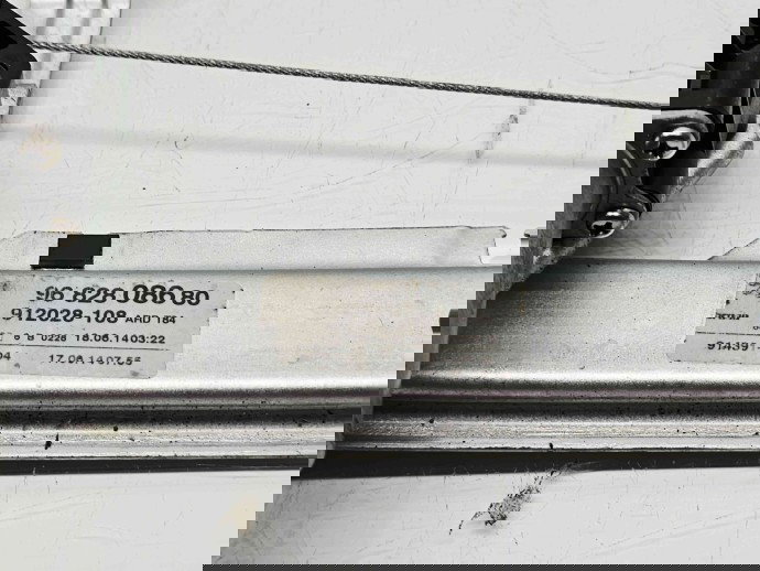 Macara electrica geam dreapta spate Peugeot 3008 [Fabr 2009-2016] 9682808680