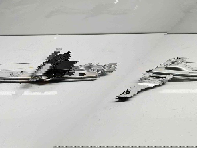 Macara electrica geam stanga spate Peugeot 3008 [Fabr 2009-2016] 9682808780