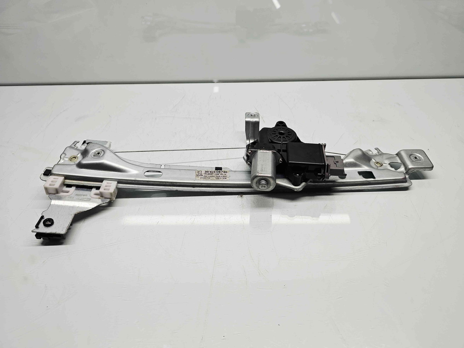 Macara electrica geam stanga spate Peugeot 3008 [Fabr 2009-2016] 9682808780 - imagine 1