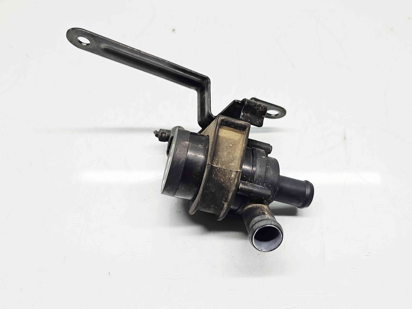Pompa recirculare apa Volkswagen Passat B7 (362) [Fabr 2010-2014] OEM 1.4 Benz CAXA 90KW / 122CP - imagine 4